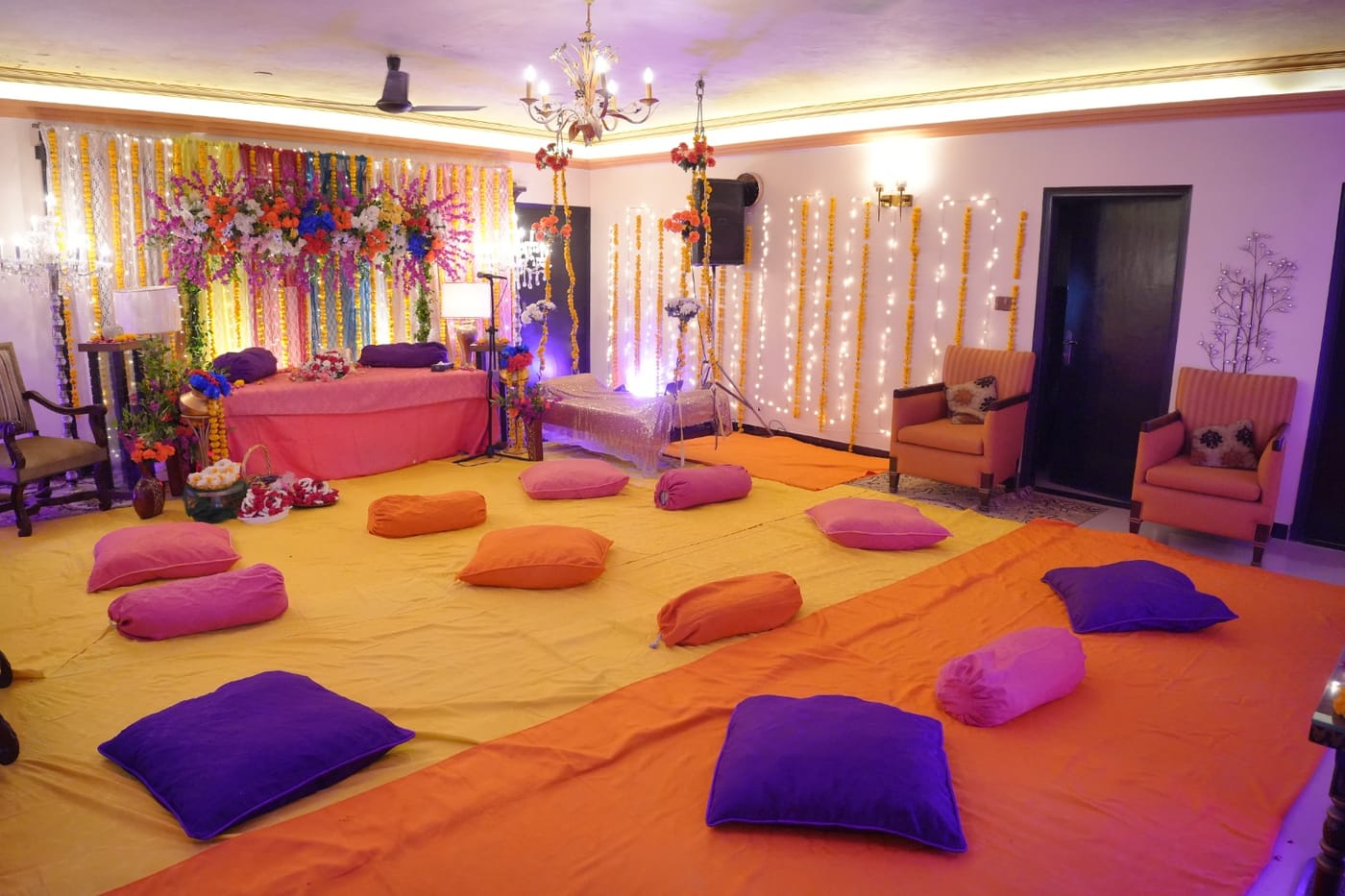 Mehendi Seating & Welcome